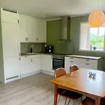 Renovated Barn With A View Appartement Bjornsand