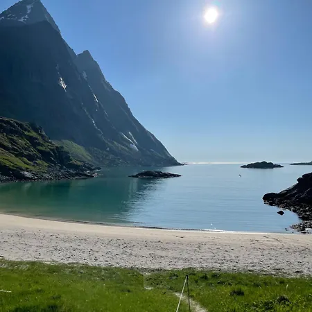 شقة Renovated Barn With A View Bjornsand